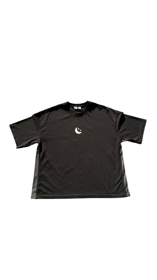 BASIC MOON BLACK TEE